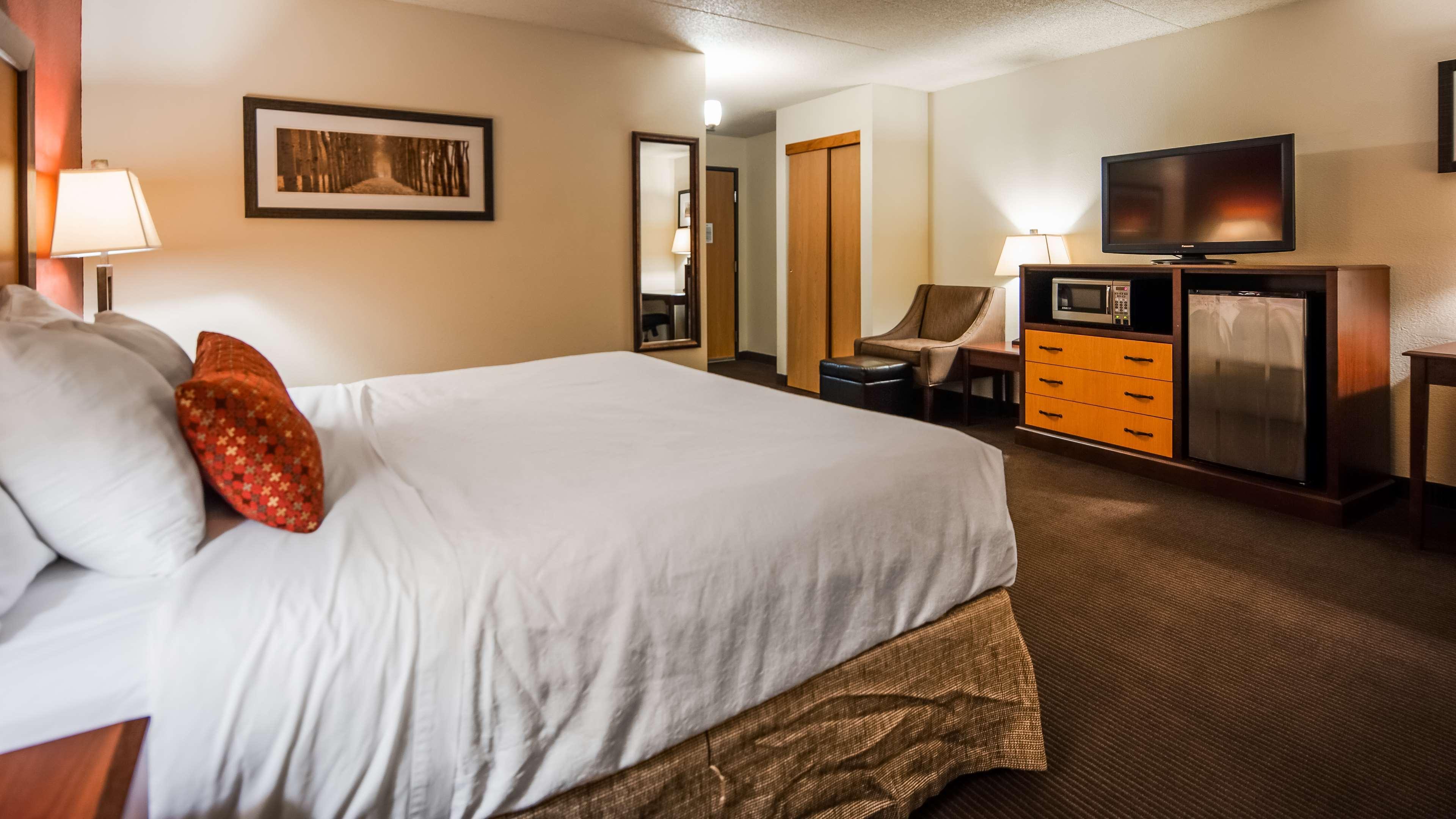 Best Western Plus Sidney Lodge Екстериор снимка