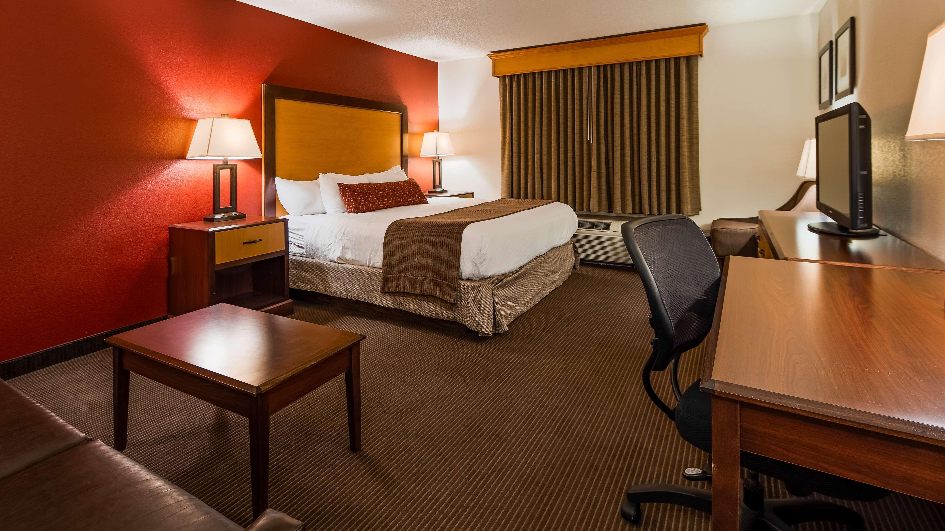 Best Western Plus Sidney Lodge Екстериор снимка