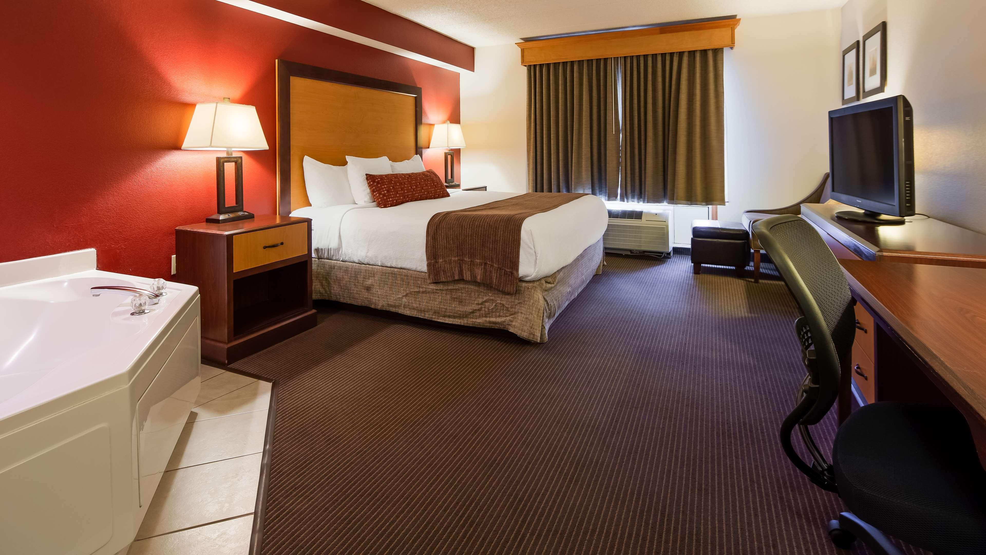 Best Western Plus Sidney Lodge Екстериор снимка