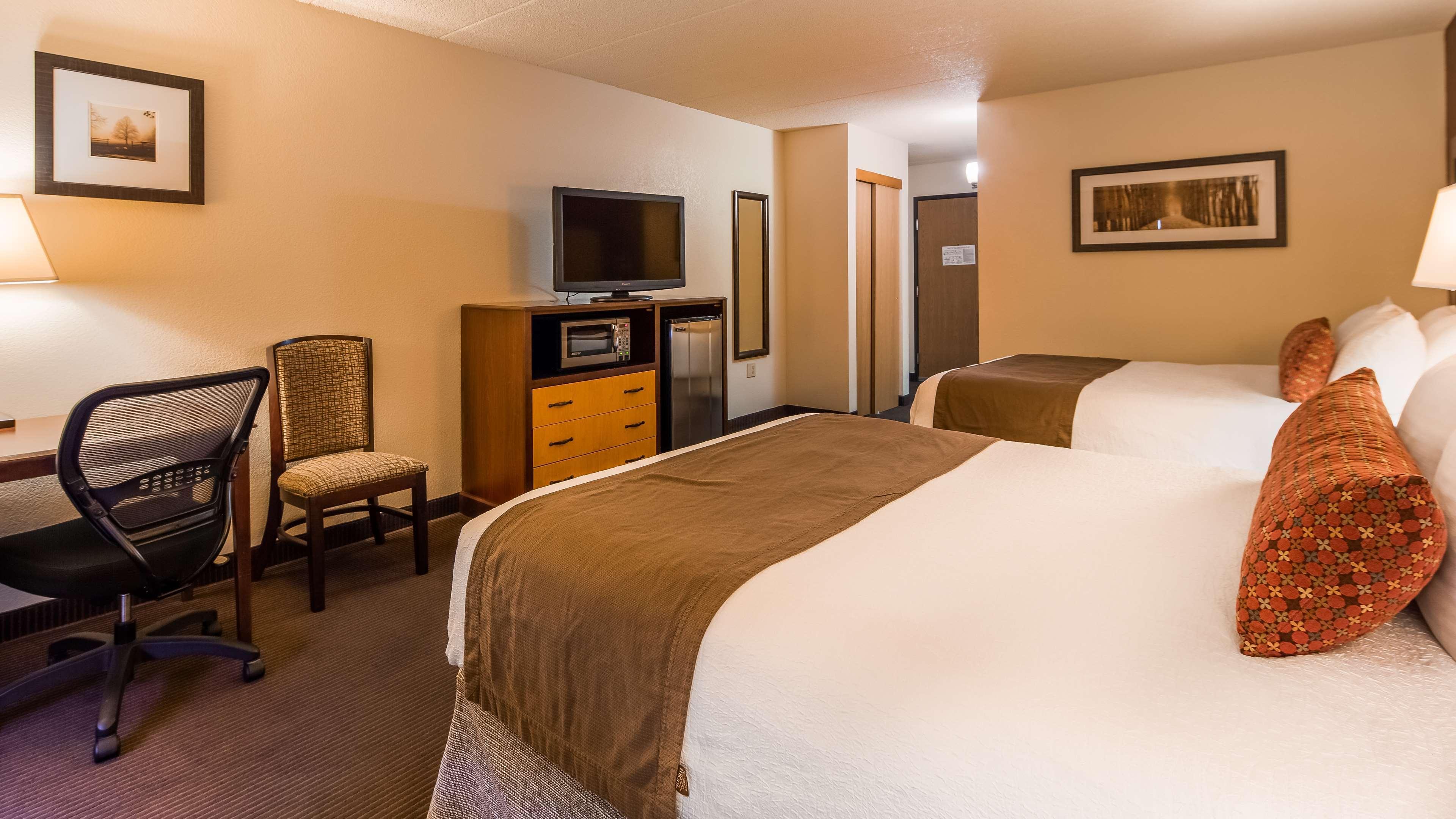 Best Western Plus Sidney Lodge Екстериор снимка