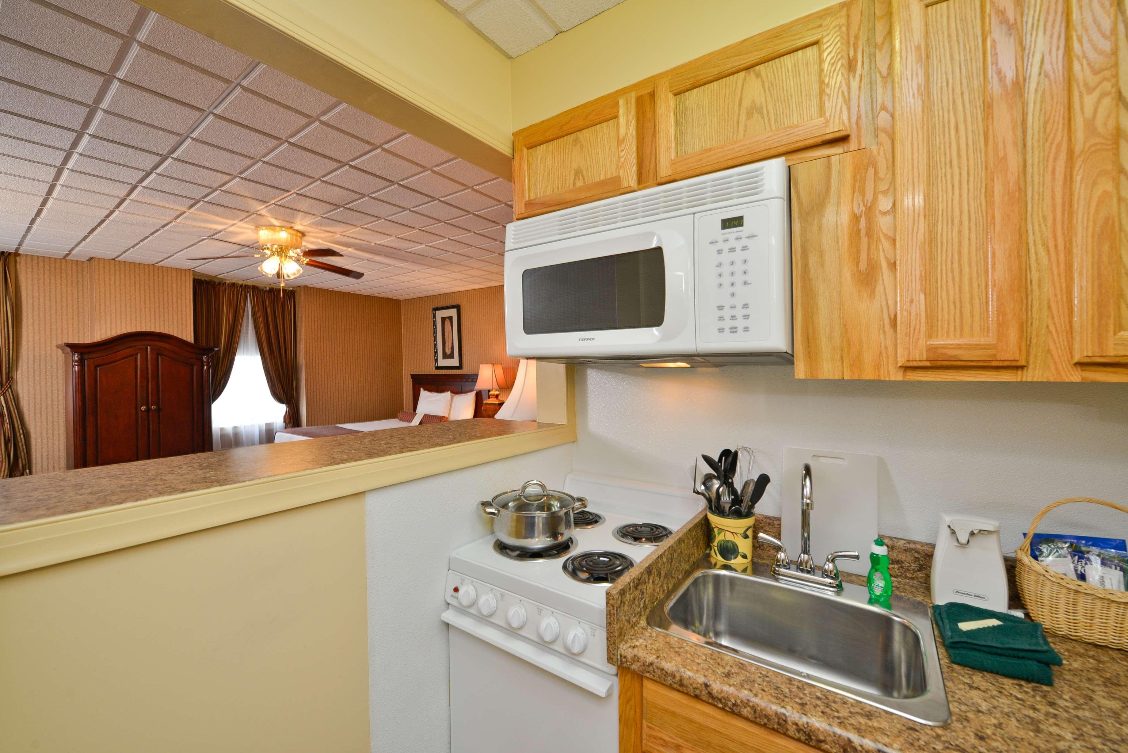 Best Western Plus Sidney Lodge Екстериор снимка