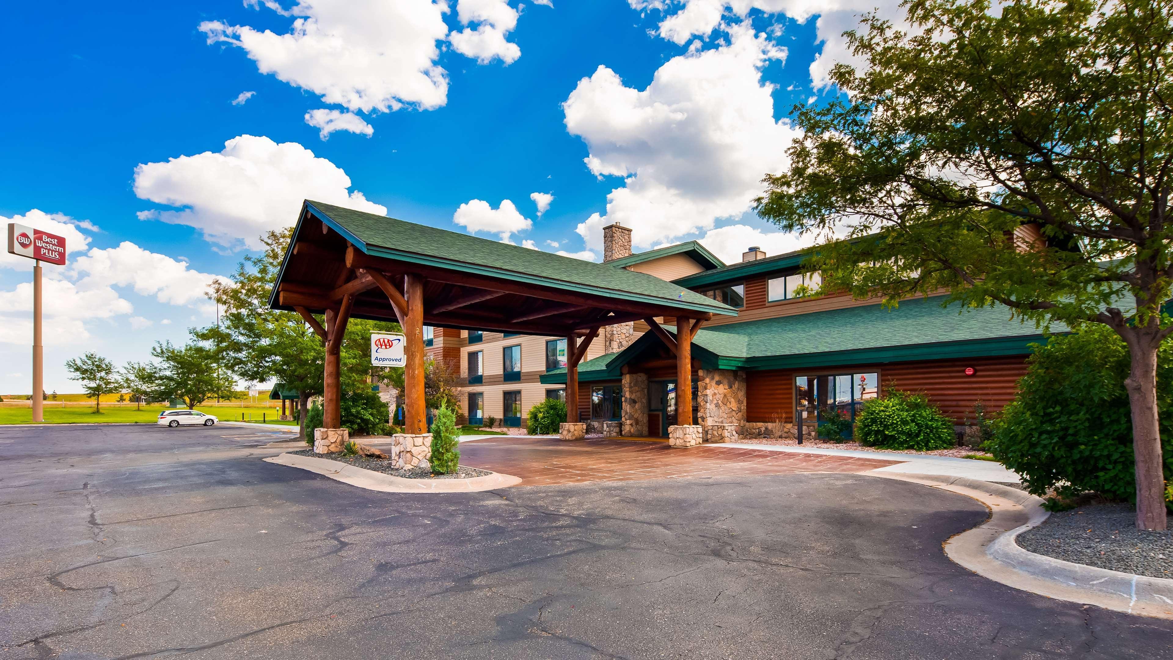 Best Western Plus Sidney Lodge Екстериор снимка