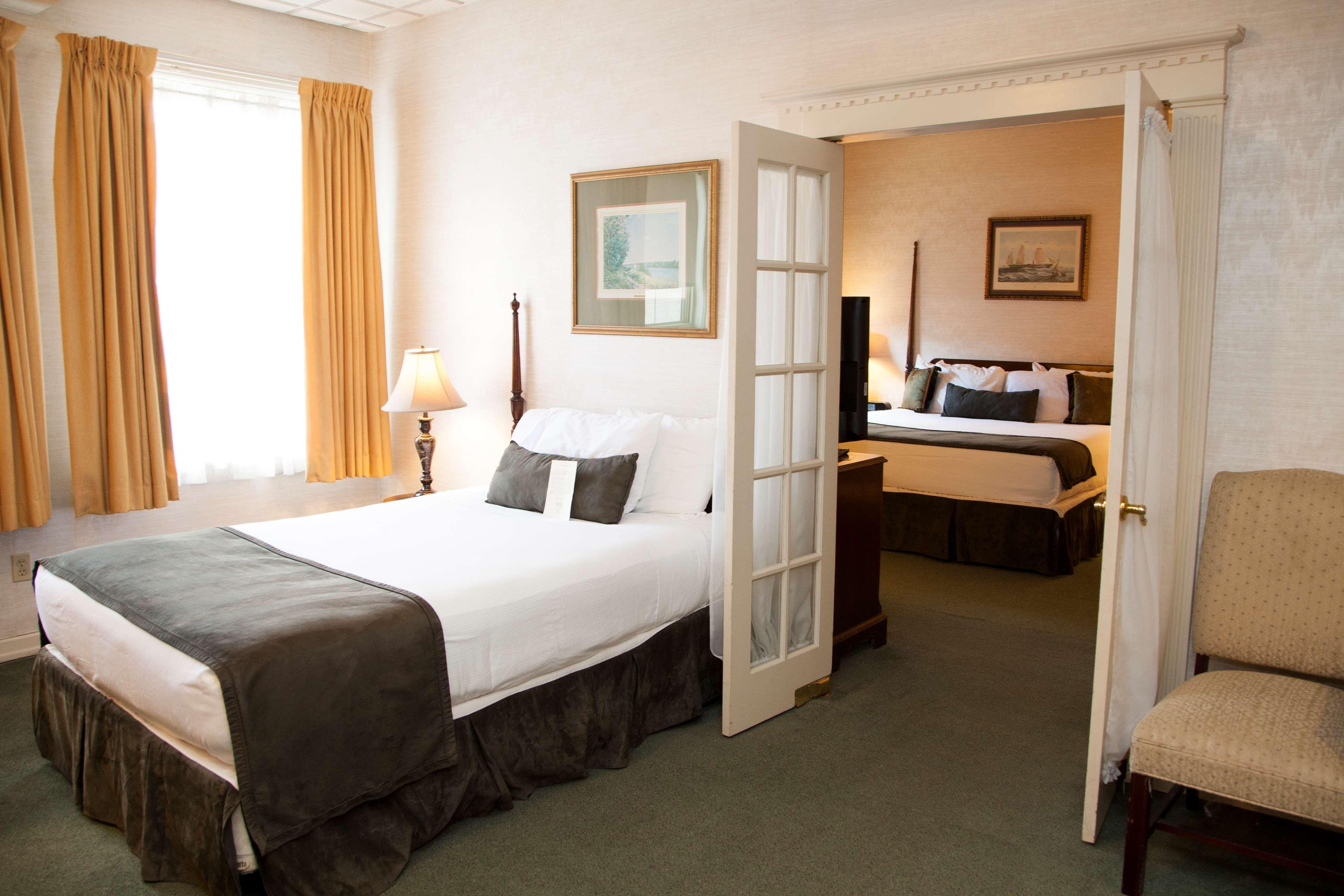 Best Western Plus Sidney Lodge Екстериор снимка